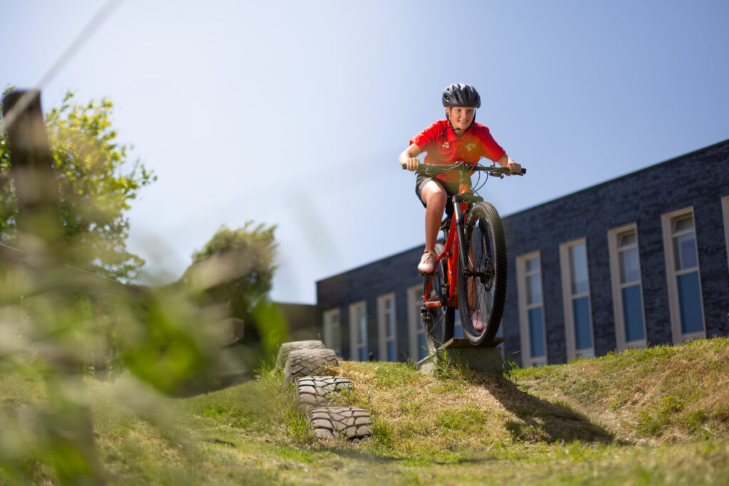 Zetten-2025-sfeer-9471